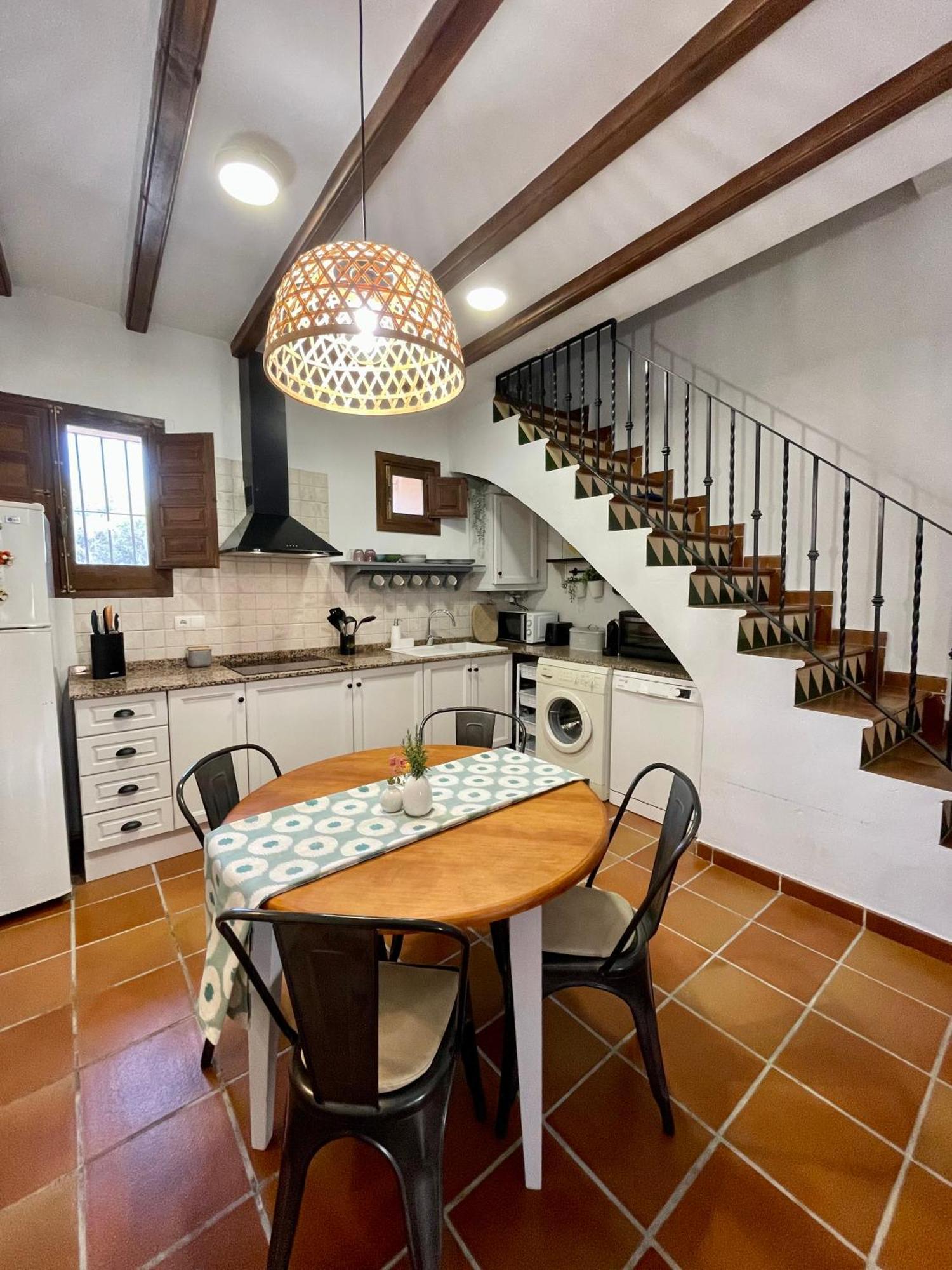 Masia De San Juan Casa Numero 15 En Castillo Con Piscina, Aire Acondicionado Y Terraza Privada 세고르베 외부 사진