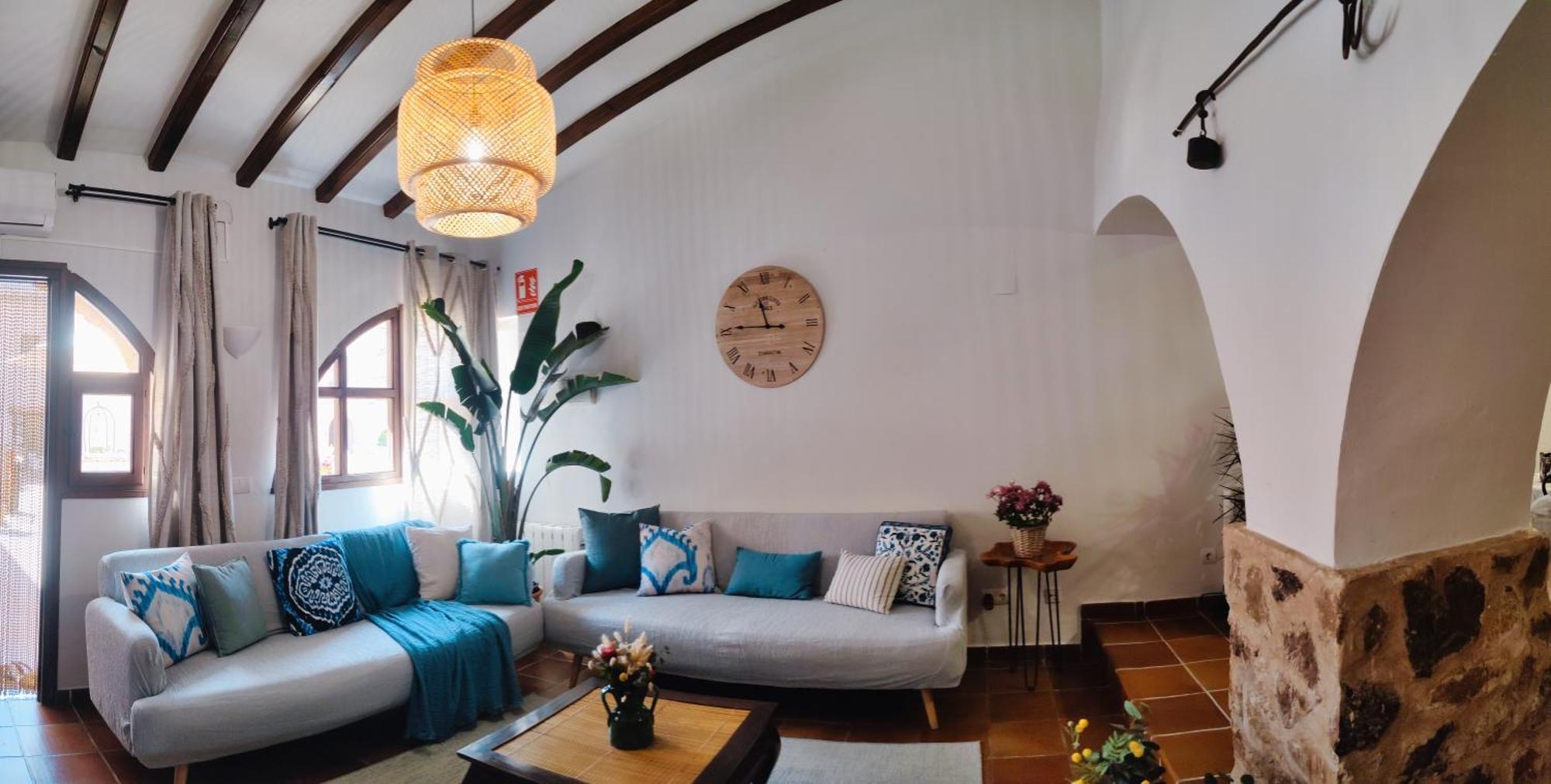 Masia De San Juan Casa Numero 15 En Castillo Con Piscina, Aire Acondicionado Y Terraza Privada 세고르베 객실 사진