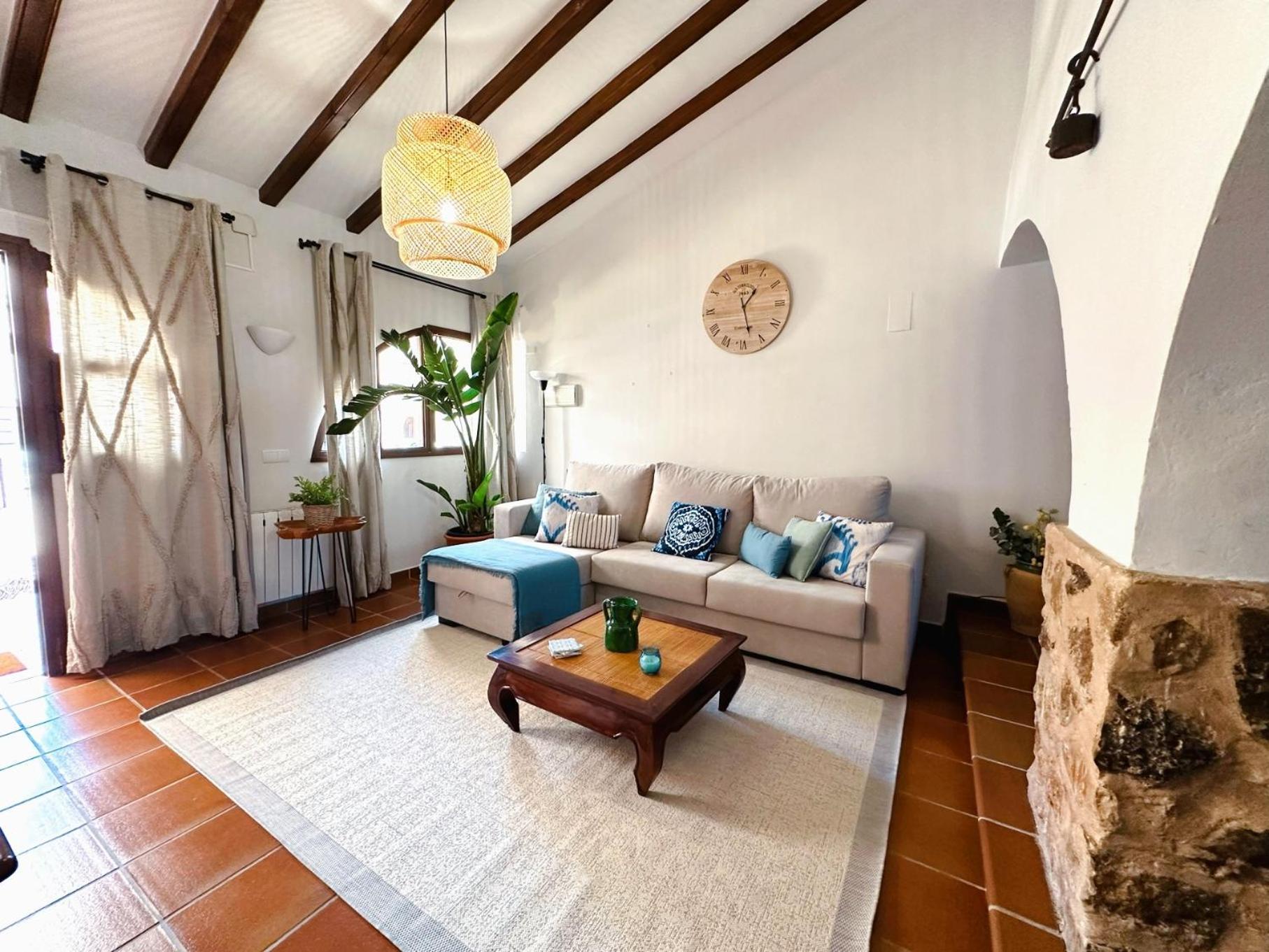 Masia De San Juan Casa Numero 15 En Castillo Con Piscina, Aire Acondicionado Y Terraza Privada 세고르베 외부 사진