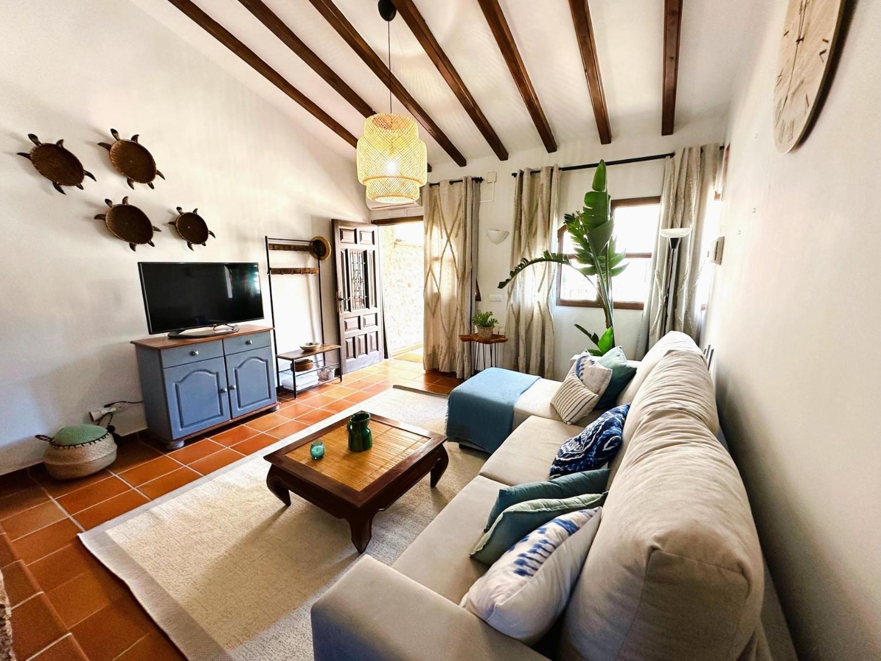 Masia De San Juan Casa Numero 15 En Castillo Con Piscina, Aire Acondicionado Y Terraza Privada 세고르베 외부 사진