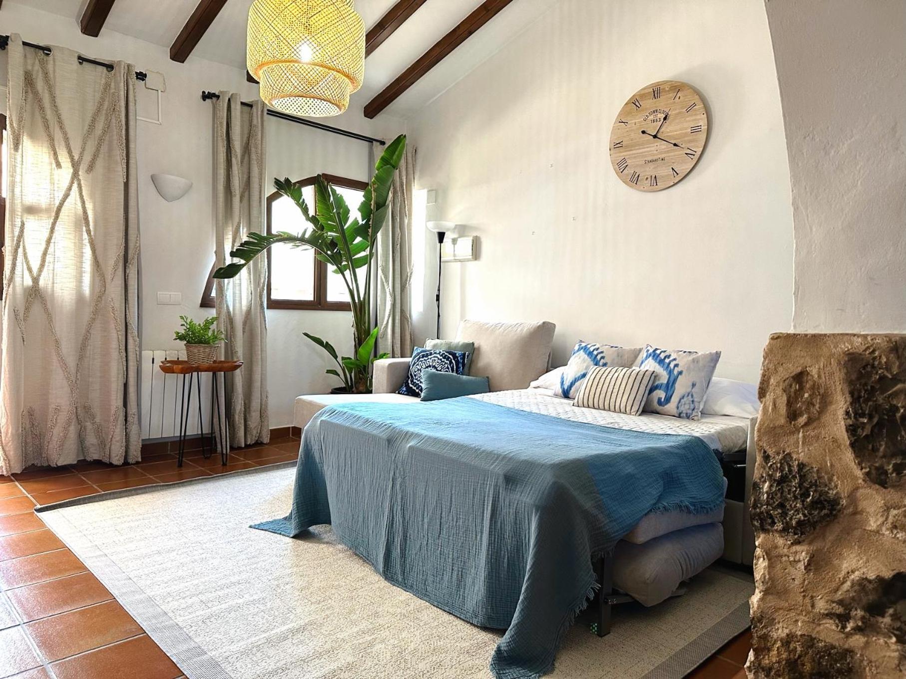 Masia De San Juan Casa Numero 15 En Castillo Con Piscina, Aire Acondicionado Y Terraza Privada 세고르베 외부 사진